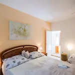 Juno Apartman *