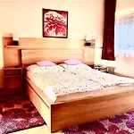 Juno Apartman