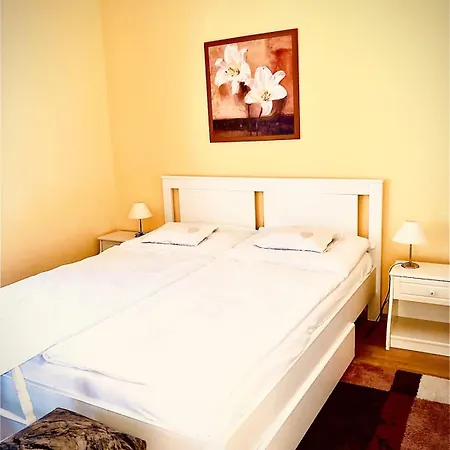 Juno Апартаменты *