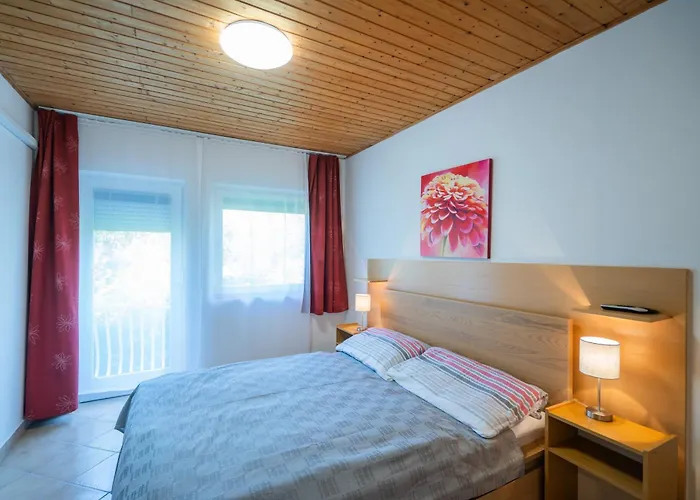 Apartment Juno