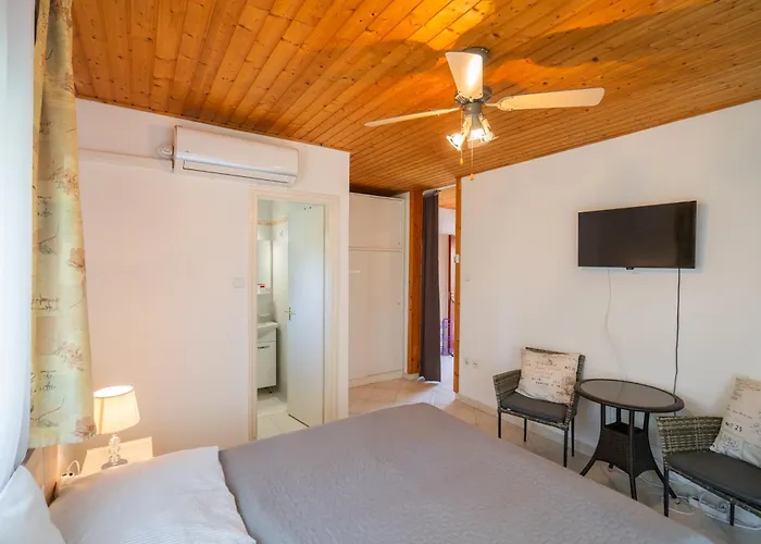 Apartment Juno